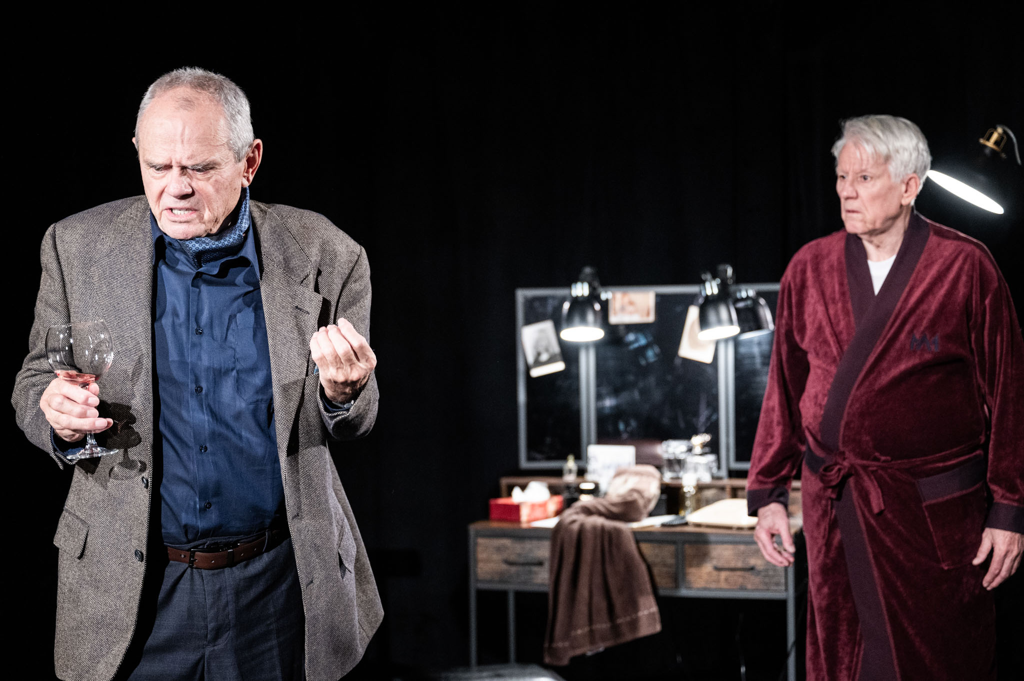 DSC 2422falosna nota final 